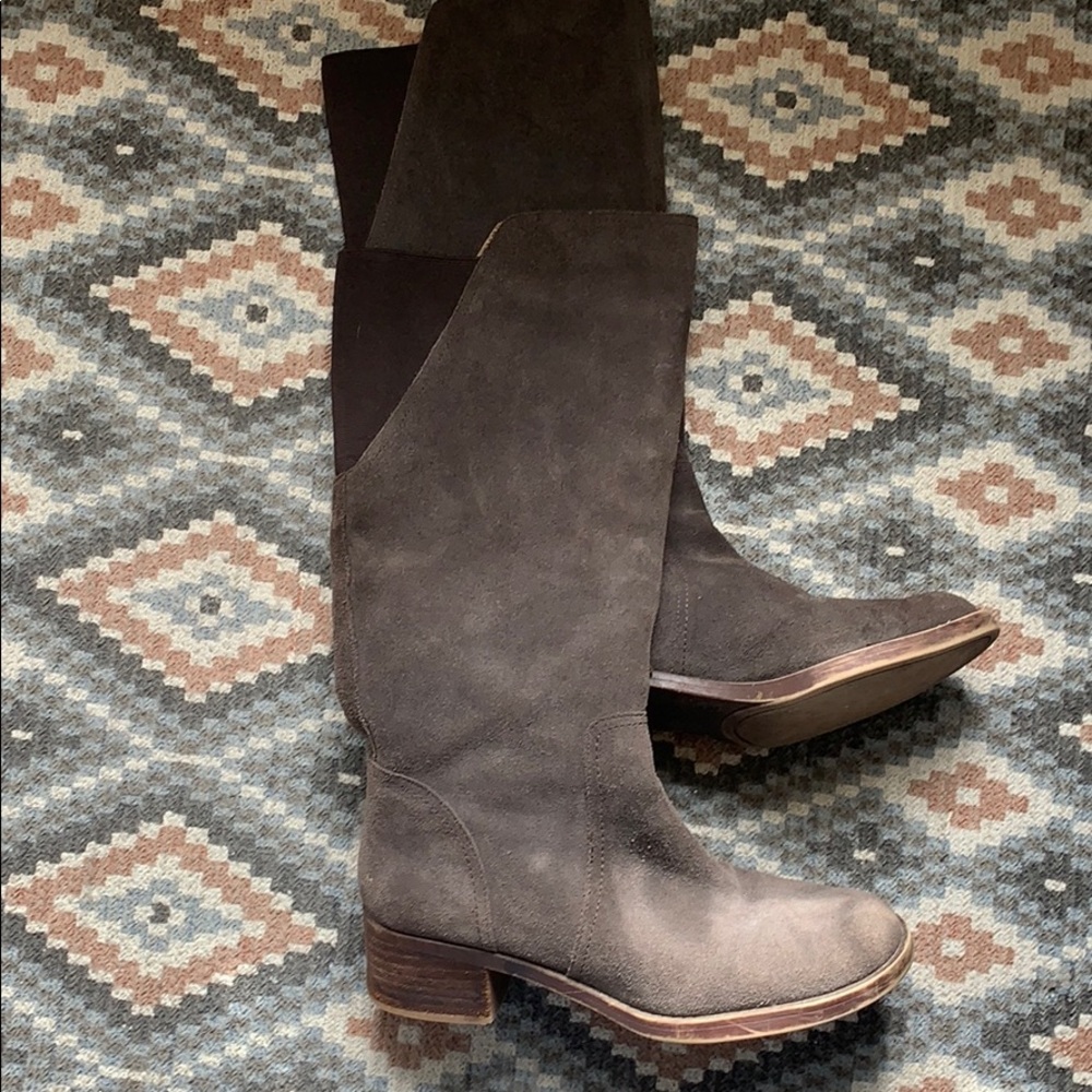Lucky brand grey boots